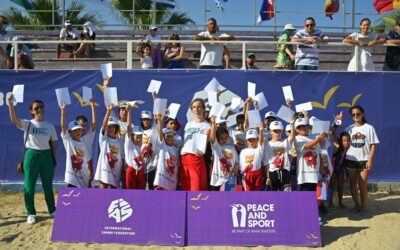 Peace and Sport teams up with the International Sambo Federation for the first World Beach Sambo Championships!