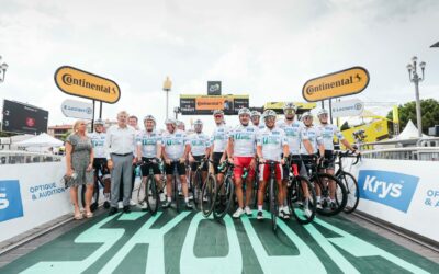 Peace and Sport et le Tour de France ont organisé la parade « Roulons pour la Paix » lors de la dernière étape du Tour de France 2024.